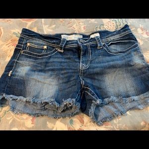 Cute cut off jean shorts